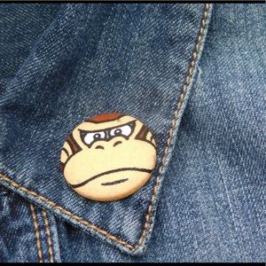 Donkey Kong lapel pin
